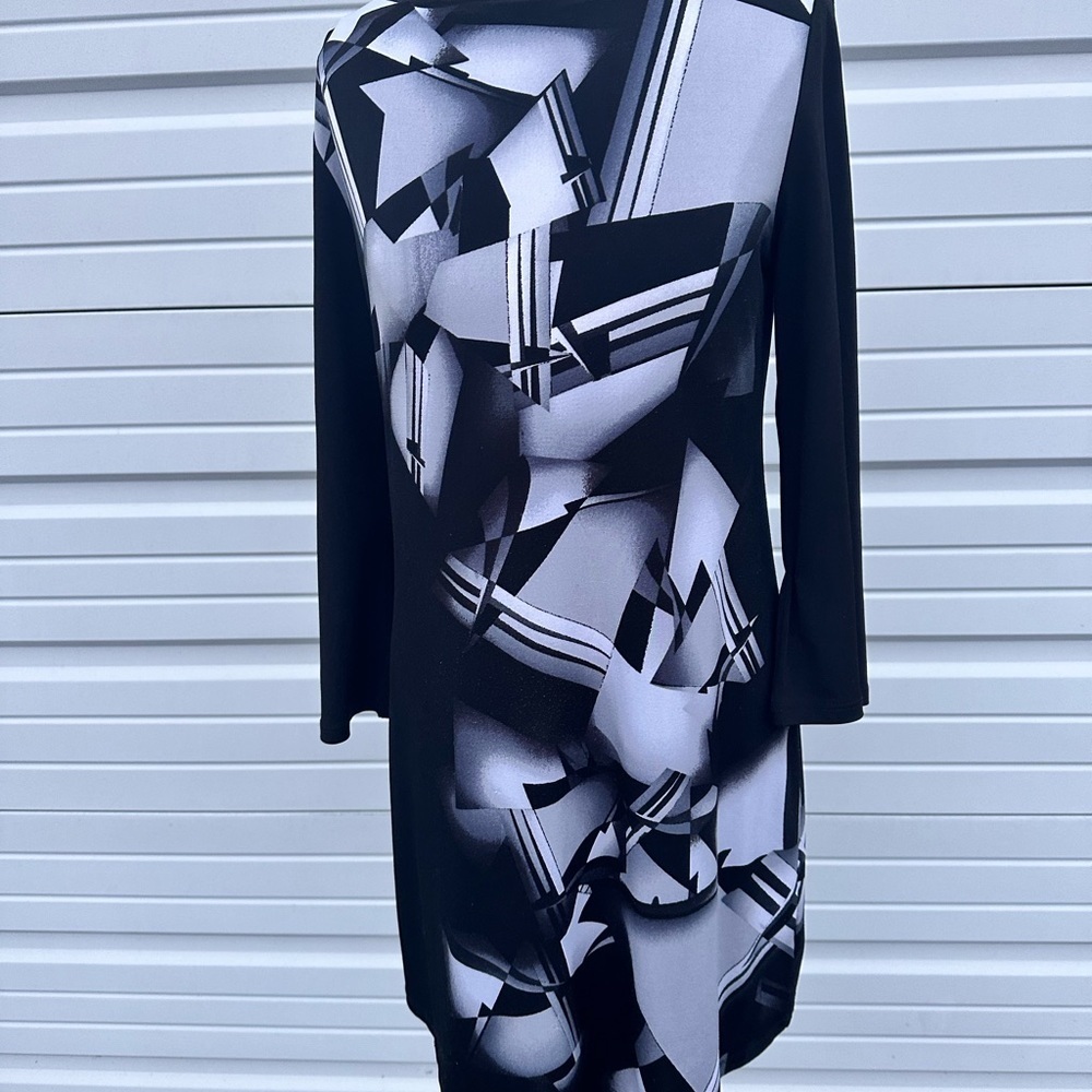 Style & Co women’s black & white boatneck dress size S